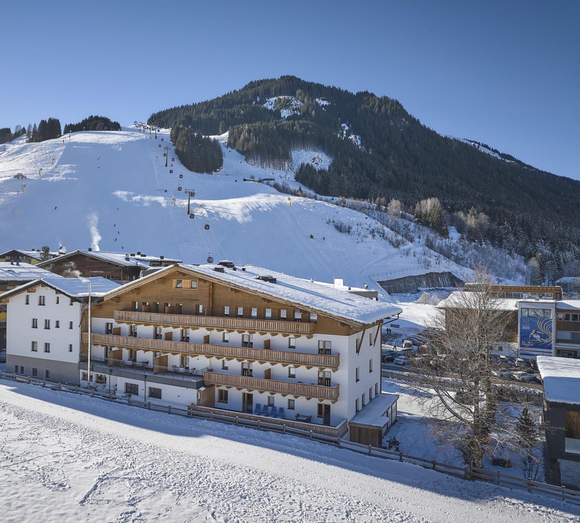 Hotel Hubertushof Saalbach-Hinterglemm Exterior photo